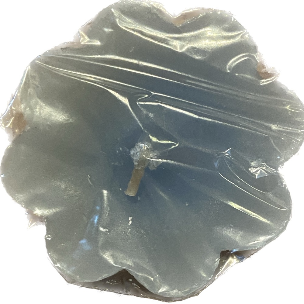 Radiance aromatherapy - 6 flower shaped floating candles